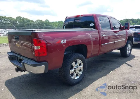 2014 Chevrolet Silverado 2500Hd Lt z USA, uszkodzony, nr VIN 1GC1KXC84EF179690